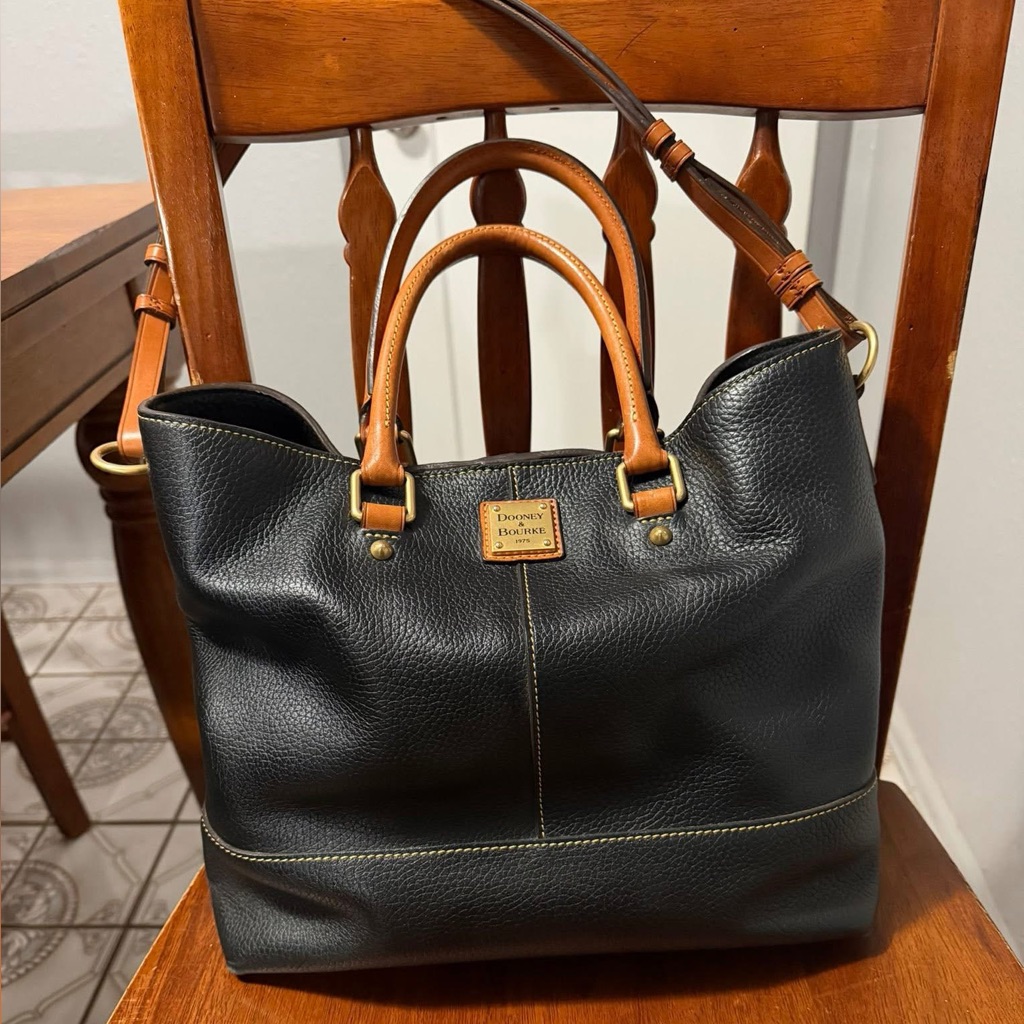 Dooney & Bourke Black Leather Chelsea Shopper With Tan Handles